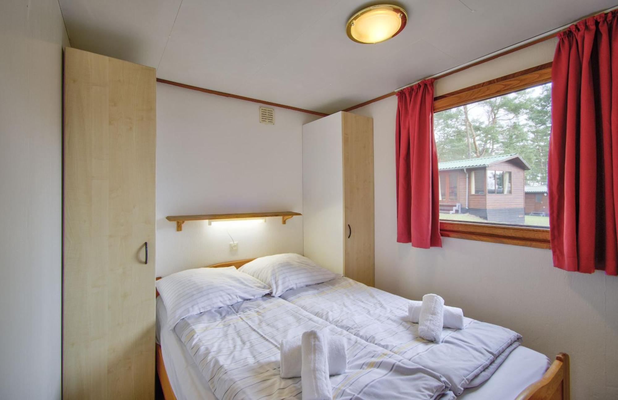 Camping-Und Ferienpark Havelberge Gross Quassow Exterior photo
